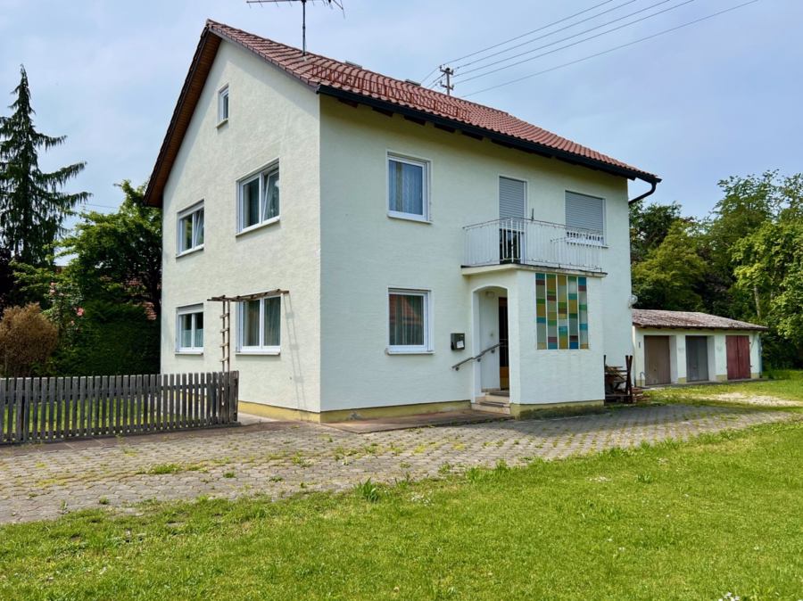 Ansicht Süd-Ost - ***Handwerker aufgepasst!*** Renovierungsbedürftiges Einfamilienhaus in Lamerdingen zu kaufen!