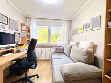 Kinderzimmer1 - Zwischen Kuhsee und Stadtwald – lichtdurchflutete Wohnung mit Wohlfühlcharakter