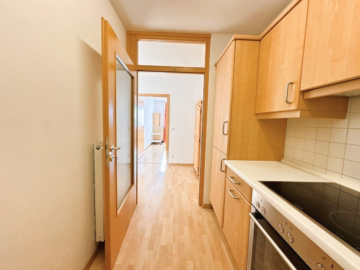 Küche - Barrierefrei & betreut: 2-Zimmer-Wohnung für selbstständiges Wohnen im Alter