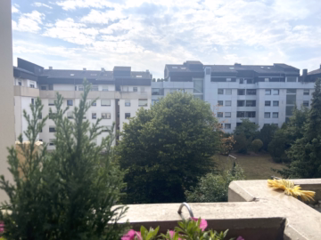West-Ausblick - ***Langfristig sicher investieren – gepflegte Wohnung mit Westbalkon zu kaufen***
