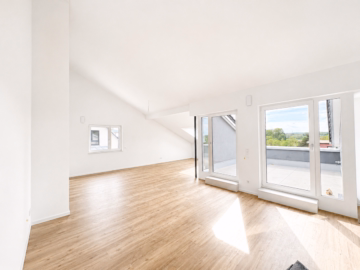 Wohn- und Esszimmer - Über den Dächern von Göggingen: stilvoller & lichtdurchfluteter Neubau mit EBK – ablösefrei