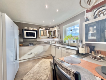 offene Küche - Zeit für etwas Eigenes – Ihr Haus in Rohrenfels