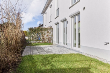 Terrasse - LETZTE CHANCE! Familienfreundliche Doppelhaushälfte mit Stil & Komfort in Ettringen