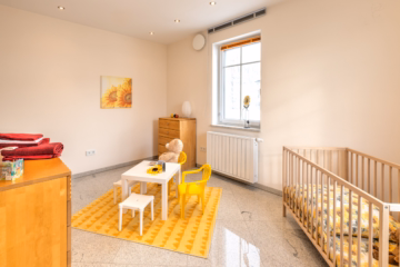 Kinderzimmer OG - Traumvilla in Landsberg am Lech – Eleganz, Raumgefühl und Luxus