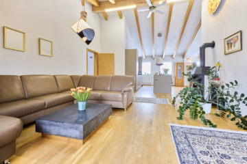 Wohnzimmer - Exklusives Wohnen im Grünen – großzügig, stilvoll mit Top Verkehrsanbindung