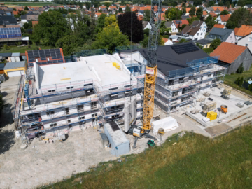 Vogelperspektive - Erstbezug über den Dächern – 2-Zimmer-Dachgeschosswohnung mit Dachterrasse im Betreuten Wohnen!