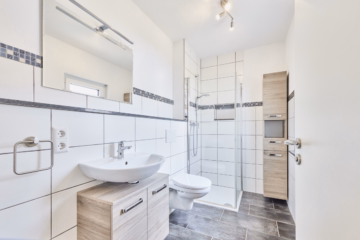 Gäste-WC EG - Ihr neues Zuhause für die Familie – ruhig, modern, nachhaltig