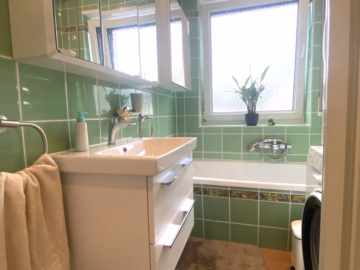 Badezimmer Ansicht 1 - ***Geräumig-gepflegt-gemütlich – Ihre Anlegechance***