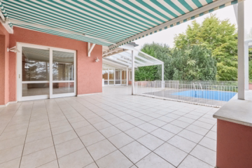 Terrasse - ***Familienidyll mit Pool in Westheim – Wohnen mit Stil & Weitblick ***