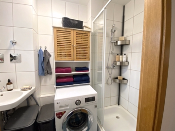 Badezimmer - Kapitalanlage mit Charme – sonnige Wohnung in gefragter Lage von Landsberg