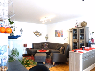 Wohnzimmer - LAYER IMMOBILIEN: Kurze Wege in die Stadt Ihre neue 3-Zimmer-Wohnung im 3. OG