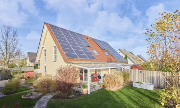 Südansicht - *Ankommen, leben, genießen-nachhaltiges, smart geplantes Haus in naturnaher Lage für Ihre Familie!*