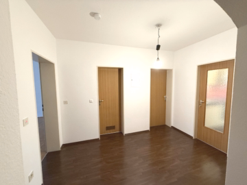 Flur - ***Sonne, Ruhe & Komfort – Ihr neues Zuhause in Hammerschmiede mit Südbalkon***