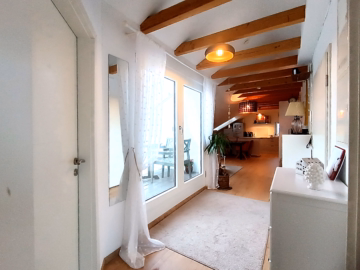 Eingangsbereich - **Ihr Wohntraum in Bobingen – moderne 4-Zimmer-Wohnung mit Terrasse, Stellplatz und Einbauküche**