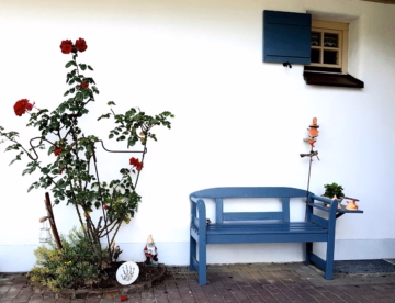 am Eingang - Nachhaltiges Wohnen in ruhiger Lage – modernes Einfamilienhaus mit Charme