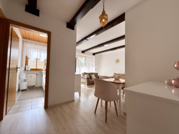 Wohnbereich - Wohlfühlen leicht gemacht – attraktive 2-Zimmer-Wohnung mit Südterrasse und Gartenanteil