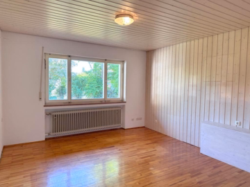 Zimmer - Leben auf einer Ebene – Zeitloser Bungalow mit großzügigem Grundstück in begehrter Lage Königsbrunns