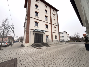 Ausenansicht - **Stilvoll wohnen: Gepflegte Wohnung im Herzen von Bobingen (barrierefrei)**