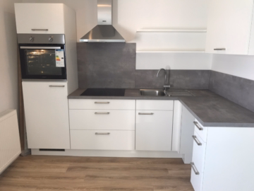 Einbauküche ablösefrei - ***Pendler und Singles aufgepasst! Attraktives Apartment mit großem Südbalkon ***