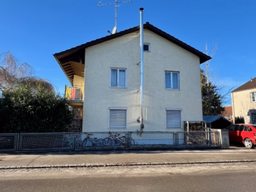 Außenansicht - ***Renovierungsbedürftiges Einfamilienhaus mit großem Grundstück in Schwabmünchen zu kaufen!***