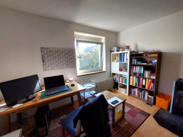 Zimmer EG - *** Genießen Sie den Frühling *** In einem 2 Fam. Haus mit Großem Garten