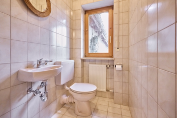 Gäste-WC - Doppelhaushälfte gesucht? Familienglück gefunden!