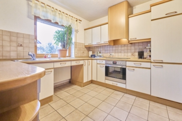 Küche - Doppelhaushälfte gesucht? Familienglück gefunden!