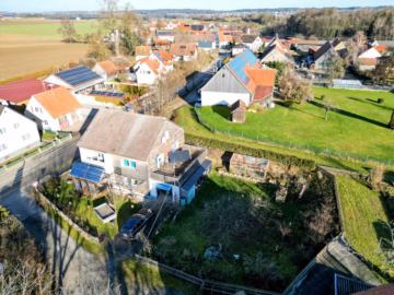 Südwest - Einfamilienhaus mit Nutzungspotenzial, OG-Terrasse und umfangreichen energetischen Maßnahmen