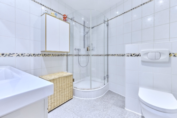 Badezimmer - ***3-Zimmer-Wohnung im Zentrum mit Hausflair: Dachterrasse, Garage und besondere Aufteilung!***