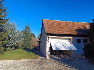 Garage - ***Seltene Gelegenheit: Doppelhaushälfte mit großem Grundstück und zwei separaten Wohneinheiten***