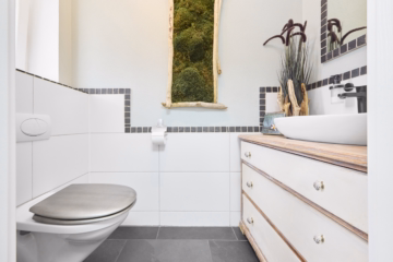 Gäste-WC - „Bilder sagen mehr als tausend Worte!“ Stilvolle Doppelhaushälfte in Langerringen