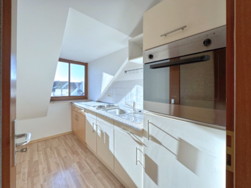 Küche - *** Gemütliche Dachgeschosswohnung mit Balkon in ruhiger Lage***