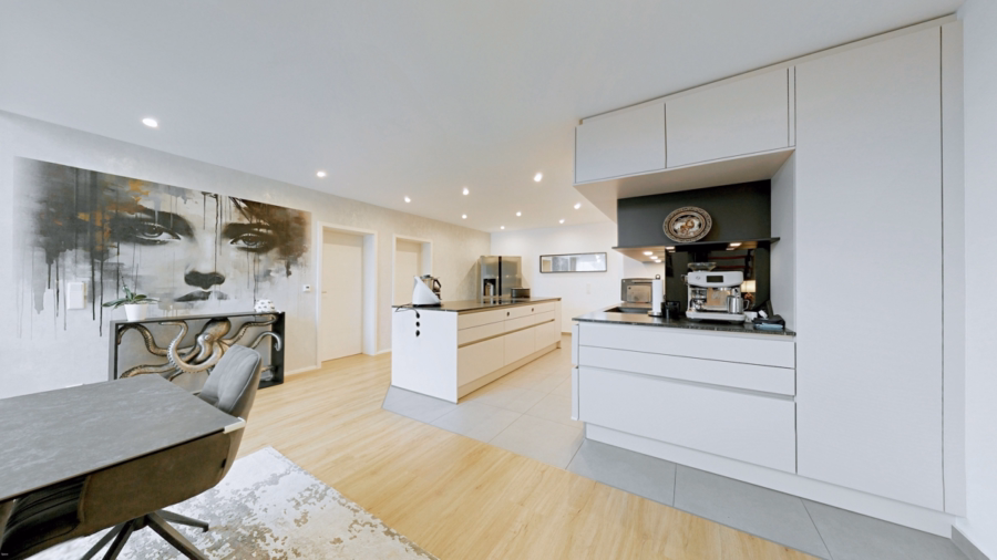 Essbereich, Küche OG - Wohnen mit Stil auf 2 Etagen – Modern, Neuwertig, Energieeffizienzklasse B