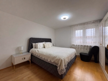 Schlafzimmer - ***Attraktive 3-ZKB mit Balkon & Außenstellplatz in Kriegshaber – Ideal für Kapitalanleger***