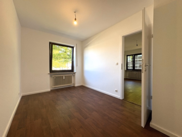 Schlafzimmer - Ruhig wohnen, entspannt leben – sofort bezugsfreies Zuhause in Kaufering
